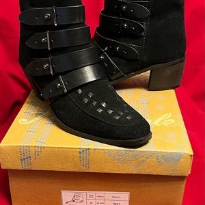 Free People Black Suede booties/creepers NIB 36/6